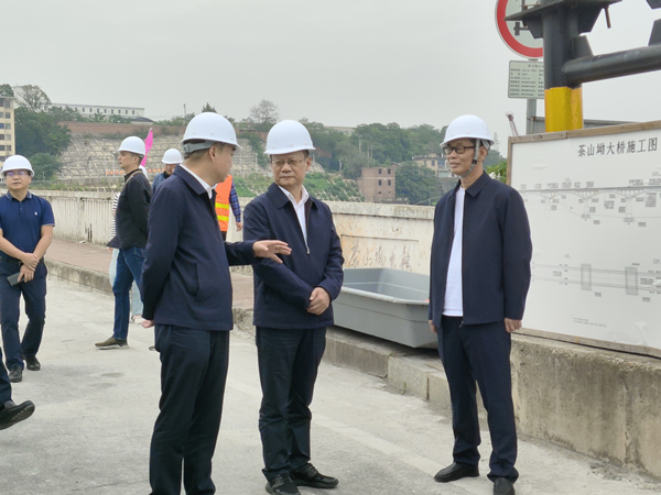 003-600.jpg 003-600.jpg